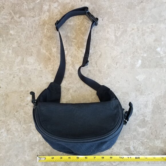 🎉HP🎉 Eddie Bauer Black Waist Pack / Fanny Pack - Picture 6 of 7